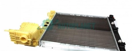 Радиатор охлаждения MB Vito (W638) 2.2CDI/2.3TD 96- (АКПП) AUTOTECHTEILE 100 5037 (фото 1)