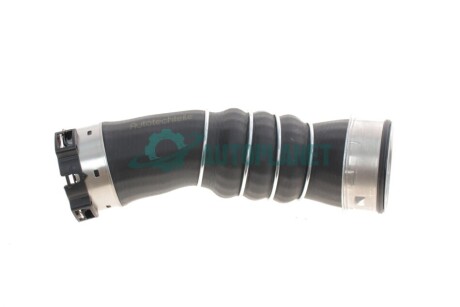 Патрубок интеркулера BMW 1 (E81/E87) 04-11 N47 D20/M47 D20 (R) AUTOTECHTEILE 700 1155