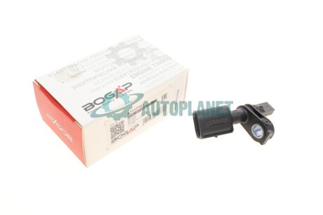 Датчик ABS (передний) VW Caddy 20-/Golf VII/Passat/Skoda Roomster 08- (L) BOGAP A7117103