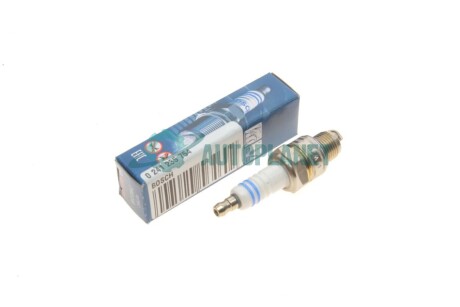 Свеча зажигания Standard Super W7BC BOSCH 0 241 235 754