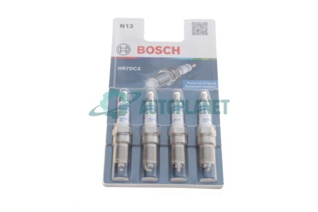 Свічка запалювання BOSCH 0 242 235 951