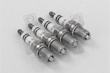 ,FGR7DQPE +48 свічки запалювання PLATIN PLUS (4-х конт.) 1,6mm BMW ROVER BOSCH 0242235981