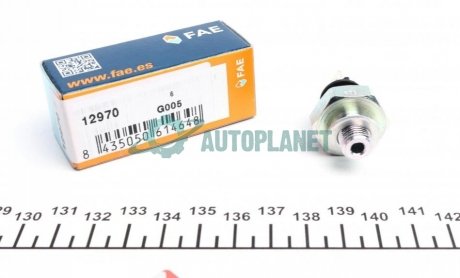 Датчик тиску оливи VW Golf/Polo 1.4 16V 95- (чорний) FAE 12970 (фото 1)