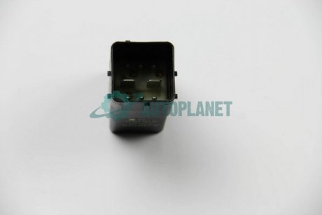 Реле свічок розжарювання (8 контактів) Fiat/Alfa/Lancia 9640469680
