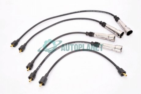 Провода зажигания Audi 100/80 1.4-2.0 83-96 (к-кт) (высоковольтные) MAGNETI MARELLI 941319170011 (фото 1)
