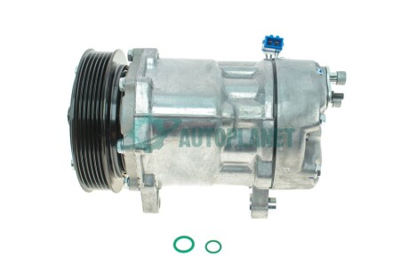 Компресор кондиціонера VW LT 28-46/ T4 96-06 MAHLE / KNECHT ACP79000S