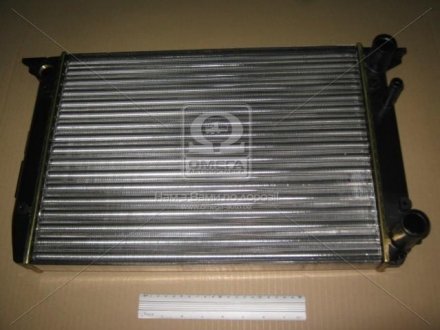 Радіатор охолодження AUDI 80/90 (B3) (86-) 1.4 (вир-во) NISSENS 604611 (фото 1)