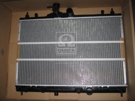 Радиатор охлаждения двигателя NISSENS 68741 (фото 1)