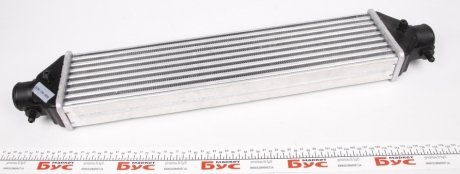 Радиатор интеркулера Fiat Doblo 1.4/1.3D 10- NRF 30752 (фото 1)
