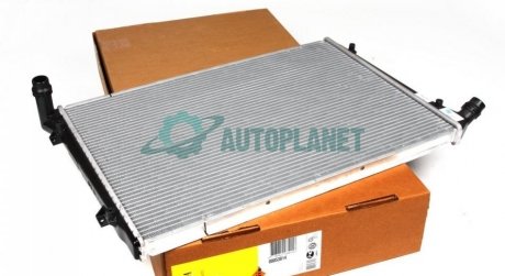 Радиатор охлаждения VW Caddy 1.9/2.0TDI (+/-AC) NRF 53814