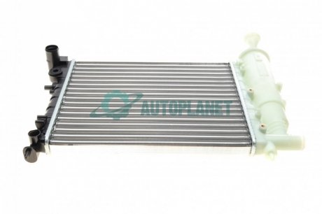 Радиатор охлаждения Citroen Saxo/Peugeot 106 1.0-1.6 93- NRF 58067