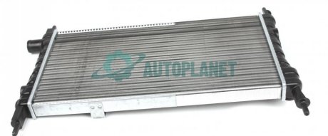 Радиатор охлаждения Opel Kadett E 1.2-1.6 -94 -AC NRF 58711 (фото 1)