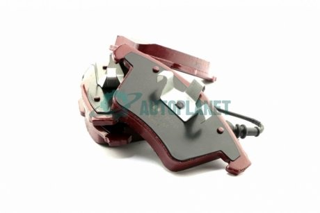 Колодки передние с датчиком VW T5 SHAFER SB23746