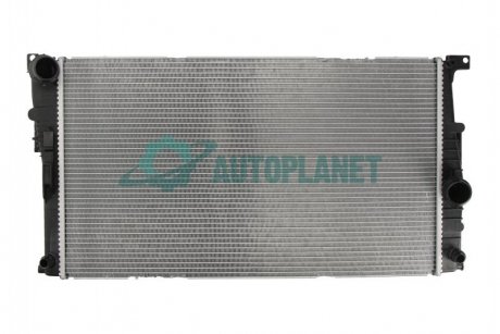 Радиатор Valeo 735455