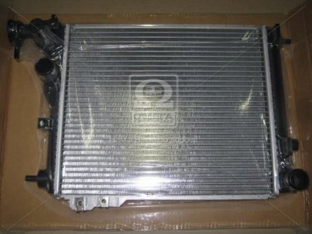 Радиатор охлаждения HYUNDAI GETZ (TB) (02-) 1.1-1.6i MT (выр-во) Van Wezel 82002099